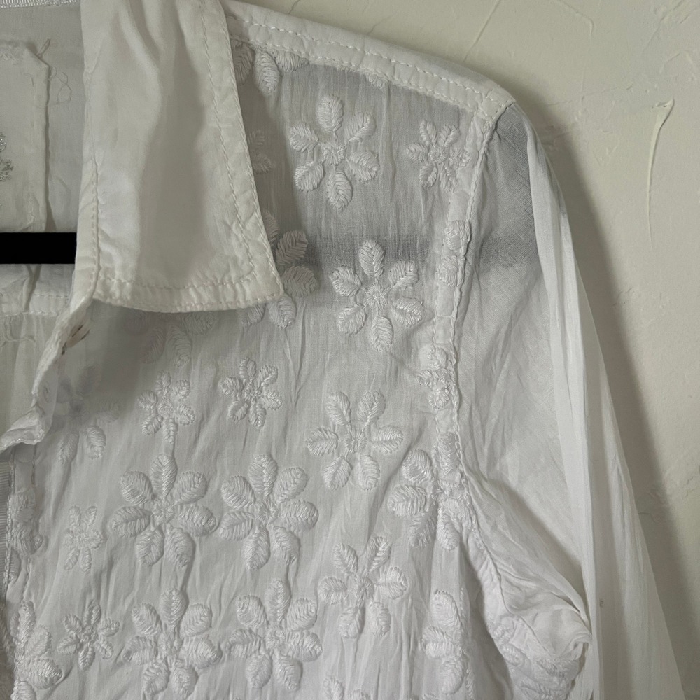 Cino White Embroidered Cotton Button Down Blouse Small Boho Floral Coastal Top - Picture 7 of 10
